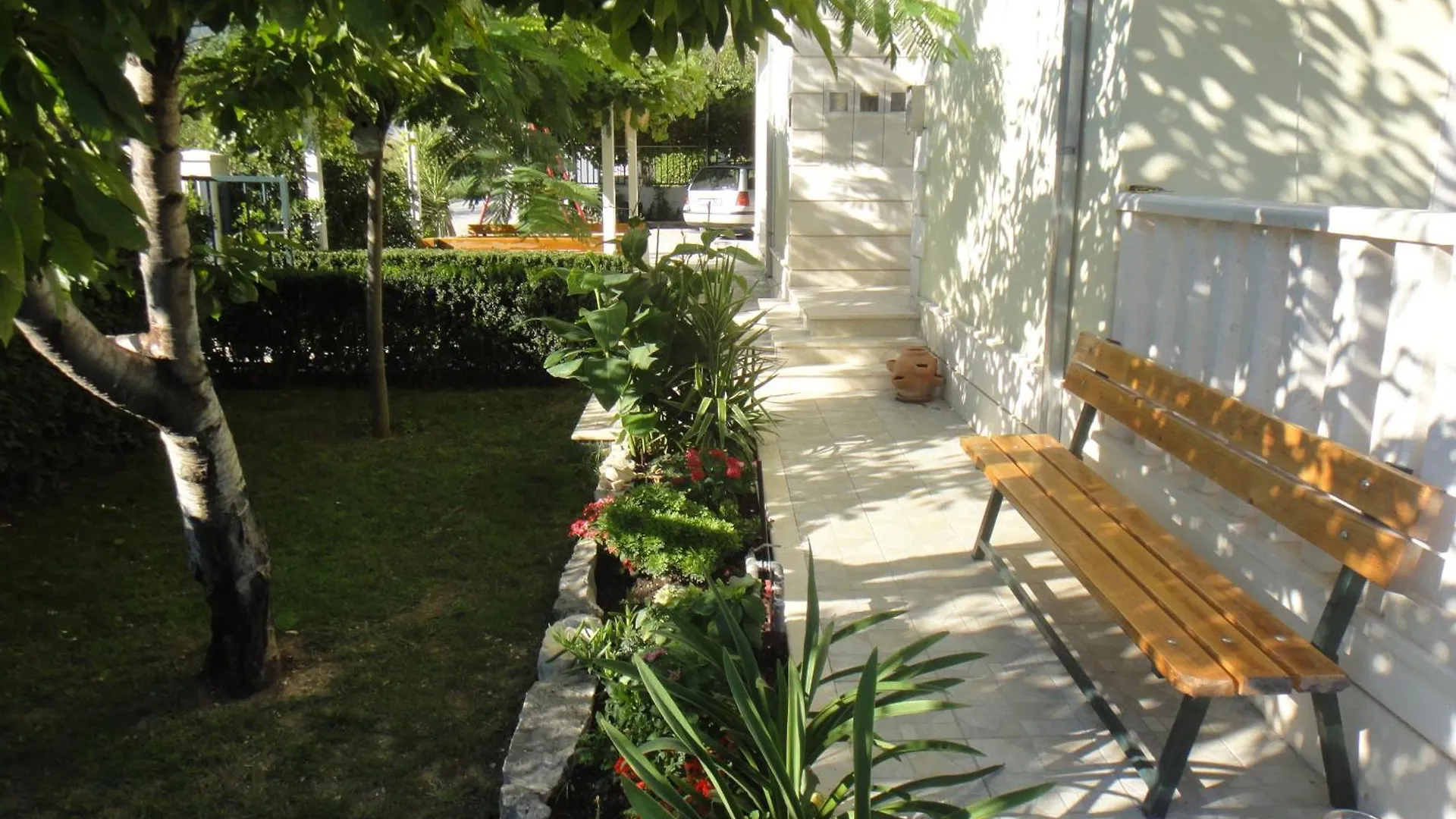 Apartments Roko Kaštela
